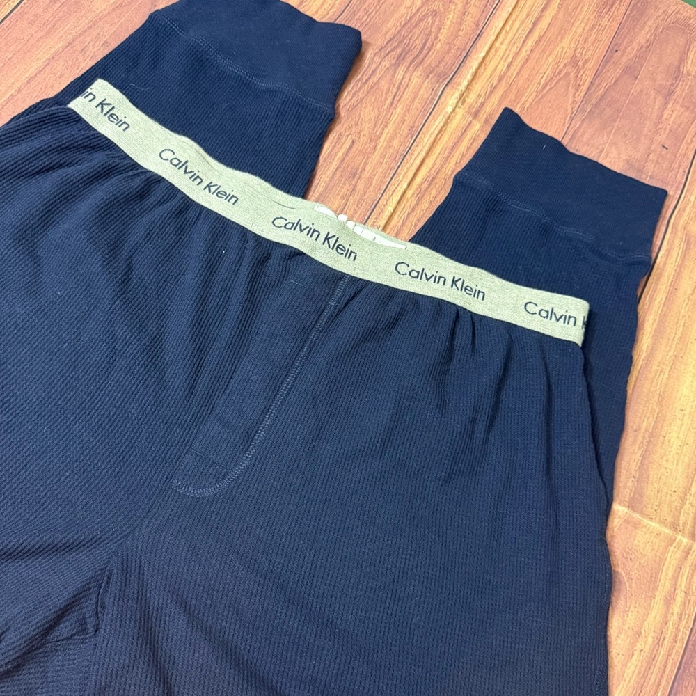 Men’s Size XL Calvin Klein Navy Waffle Knit Thermal Loungewear Joggers - Picture 3 of 13